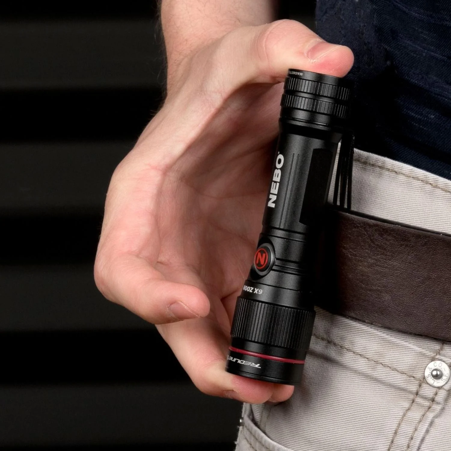 Linterna de mano Recargable / Flex Redline 450 Lúmenes - Imagen 3
